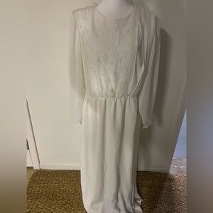Vintage Ivory Long Sleeve Maxi Dress